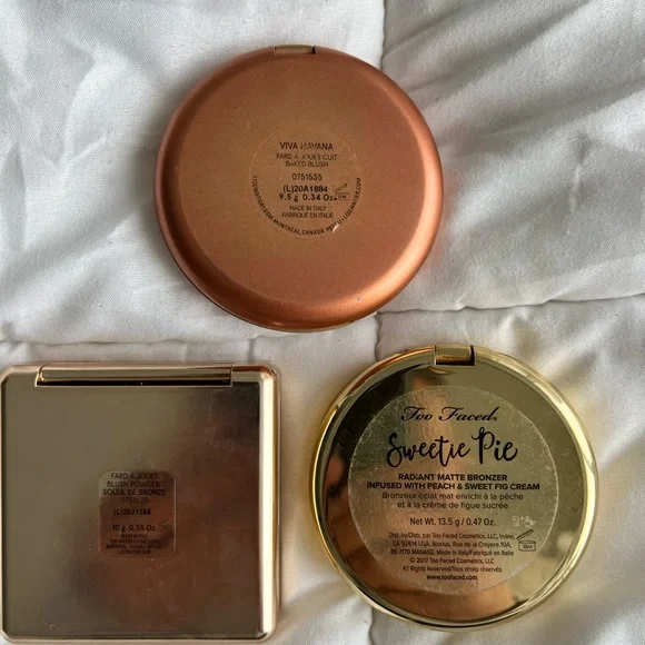 Bronzer/blush - Picture 2 of 3